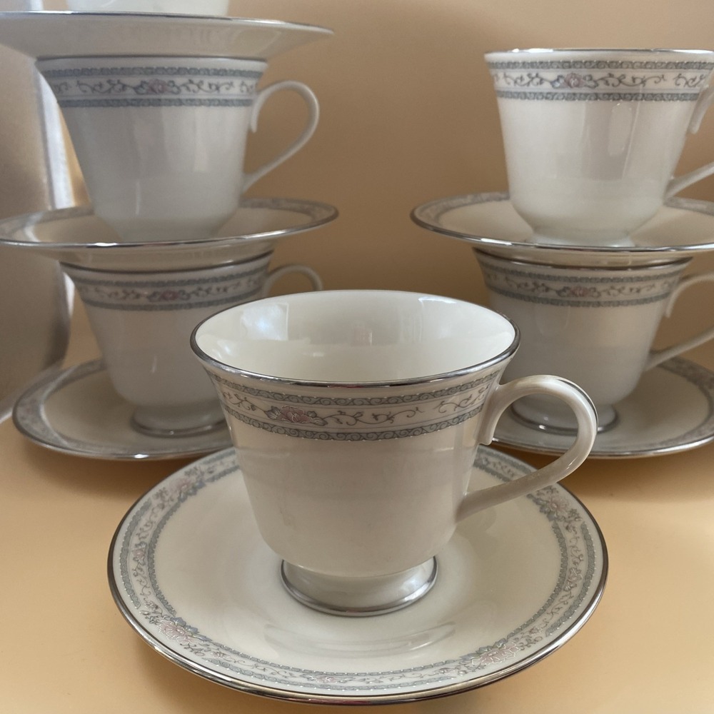 7 sets of Lenox Charleston Cosmopolitan Collection Cup & Saucer Set  NEVER USED!